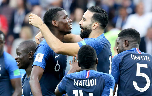 保持在联赛 保持在联赛