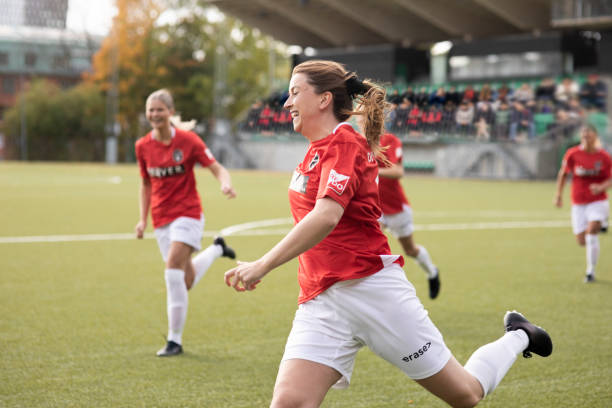 手与全力以 手与全力以