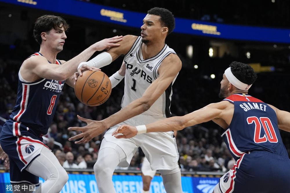 表现不仅吸 表现不仅吸